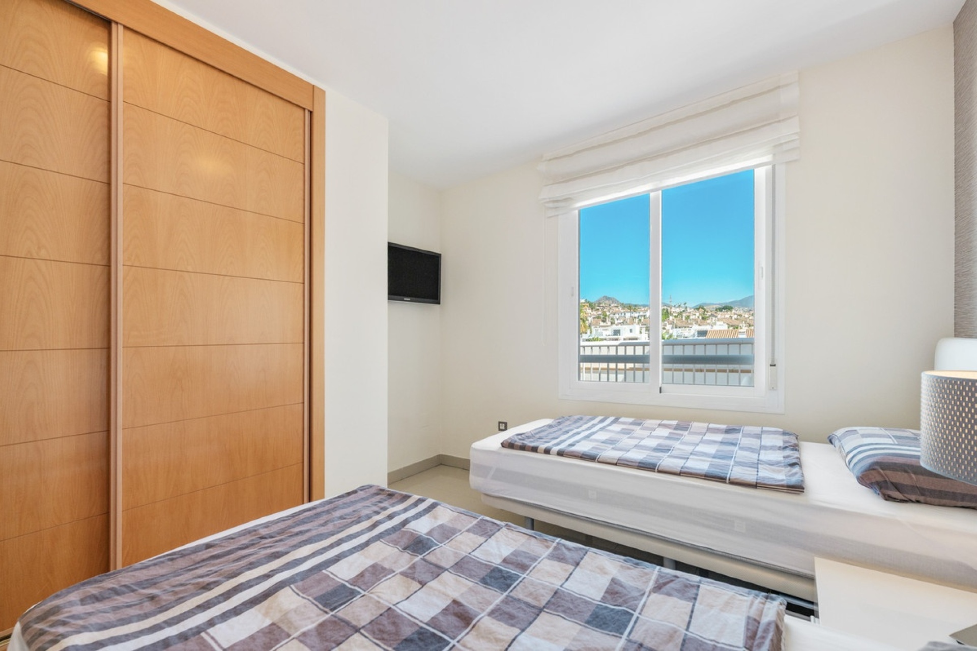 Rynek wtórny - apartment - Estepona - Estepona Centro