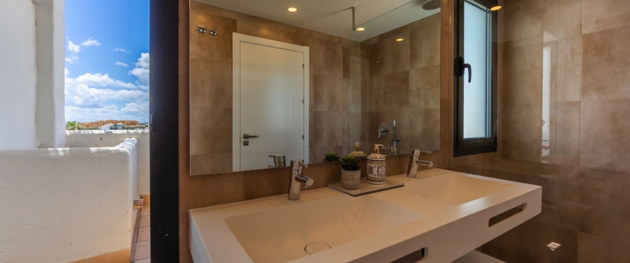 Rynek wtórny - apartment - Estepona - Estepona Centro