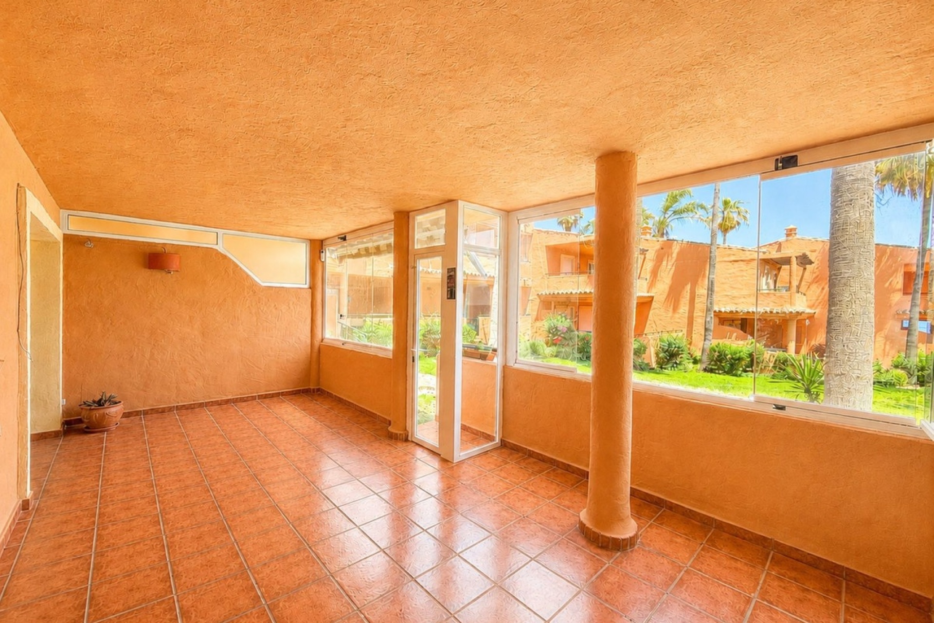 Rynek wtórny - apartment - Estepona - Estepona Centro