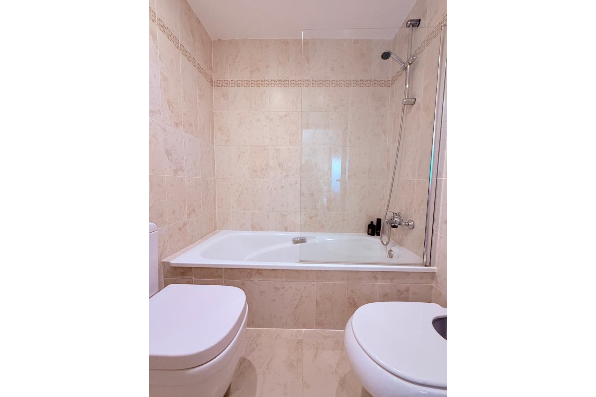 Rynek wtórny - apartment - Estepona - Estepona Centro