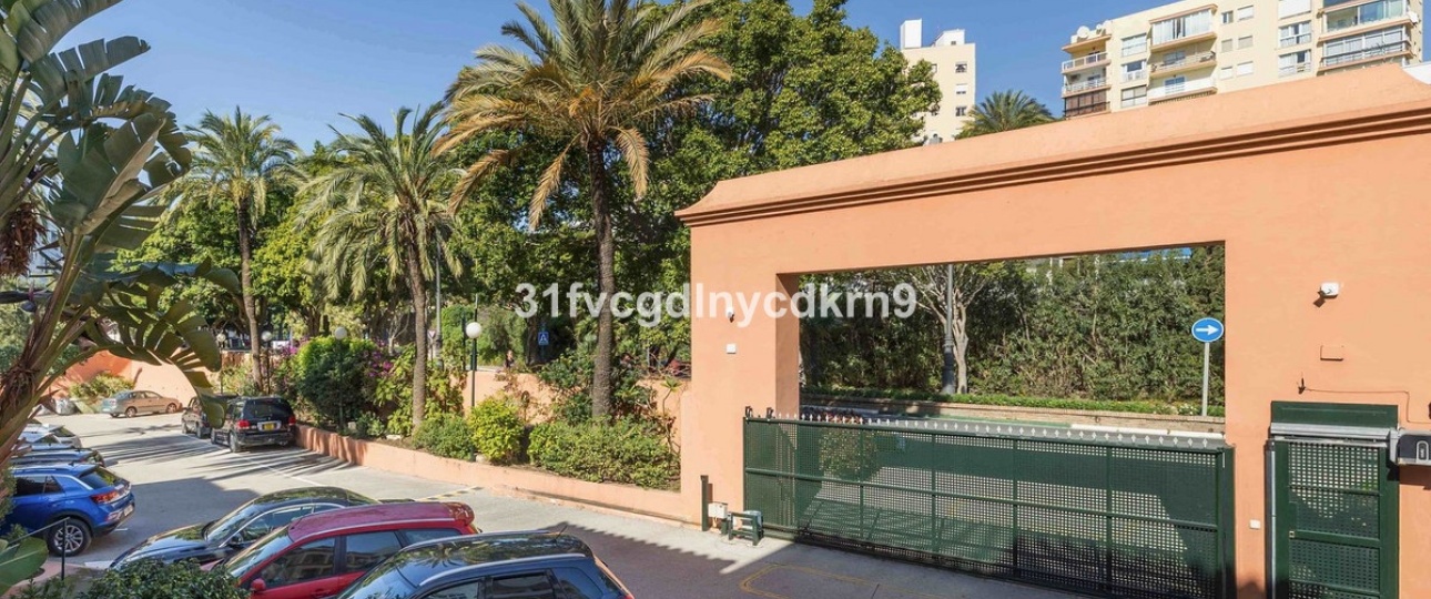 Rynek wtórny - apartment - Estepona - Estepona Centro