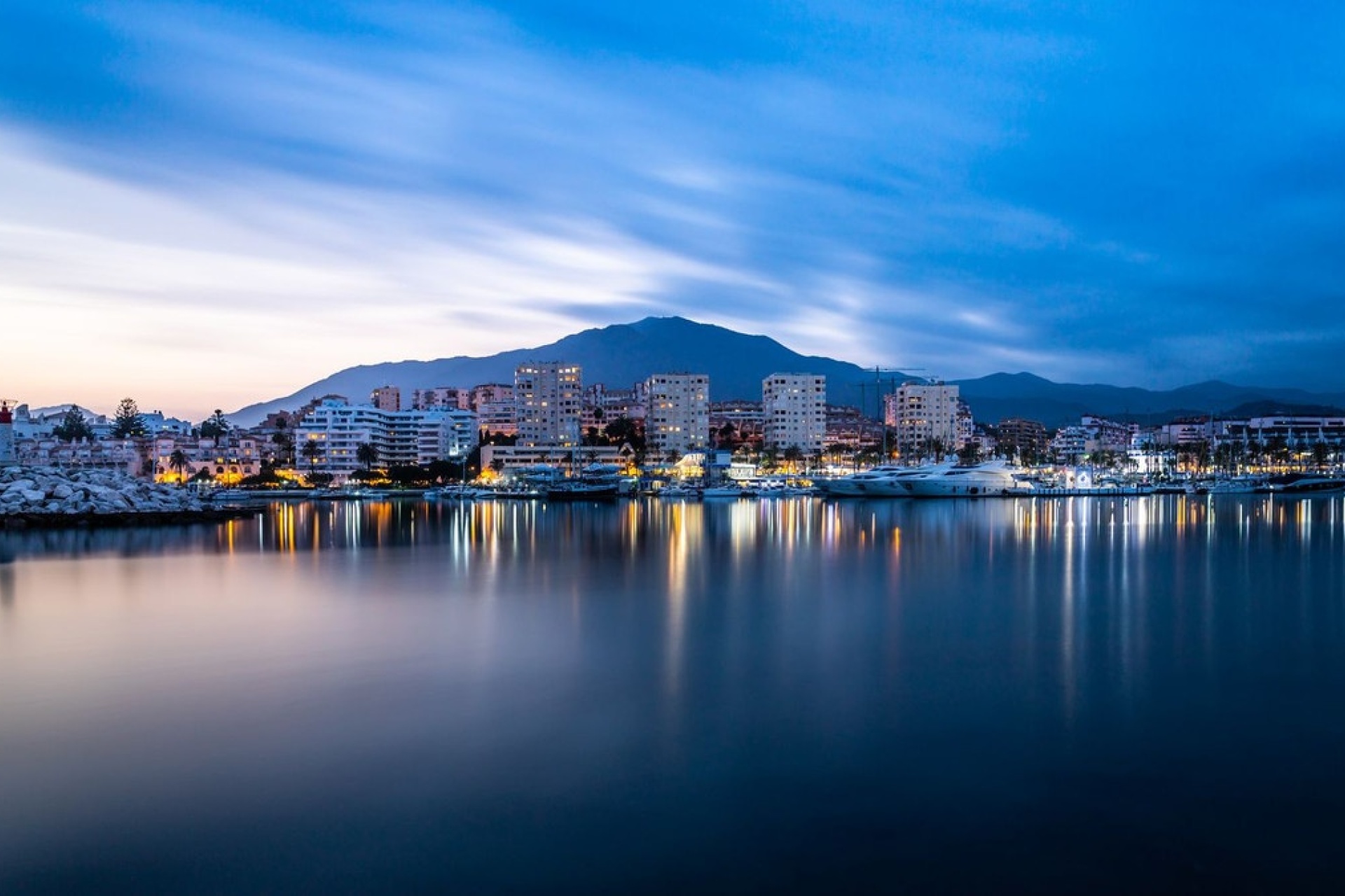 Rynek wtórny - apartment - Estepona - Estepona Centro