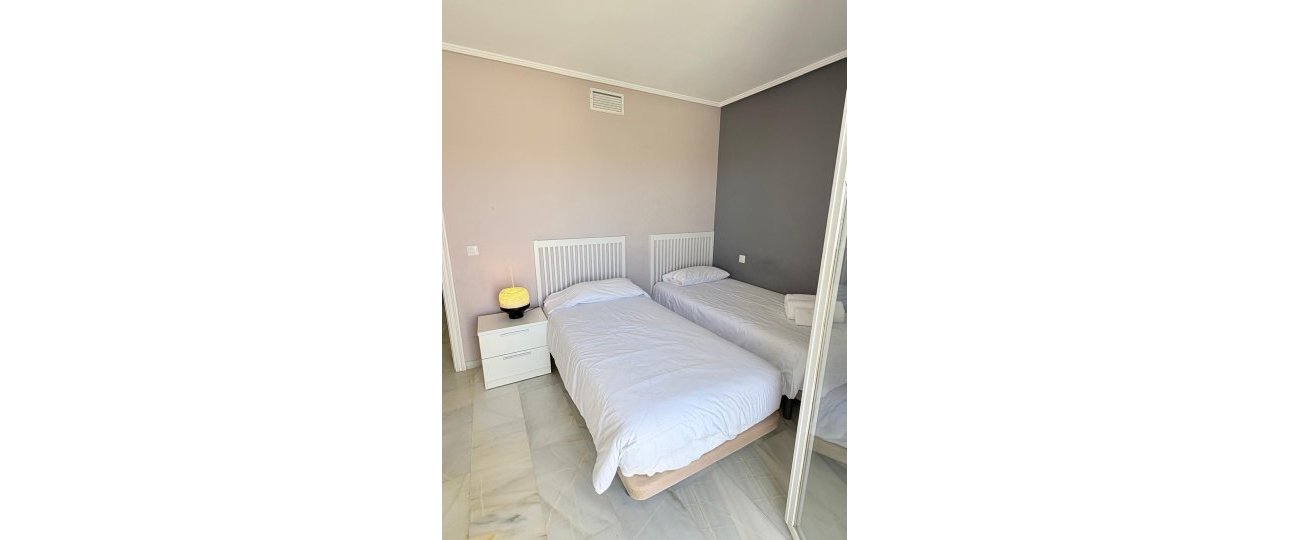 Rynek wtórny - apartment - Estepona - Estepona Centro