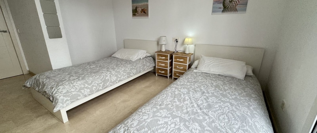 Rynek wtórny - apartment - Estepona - Estepona Centro
