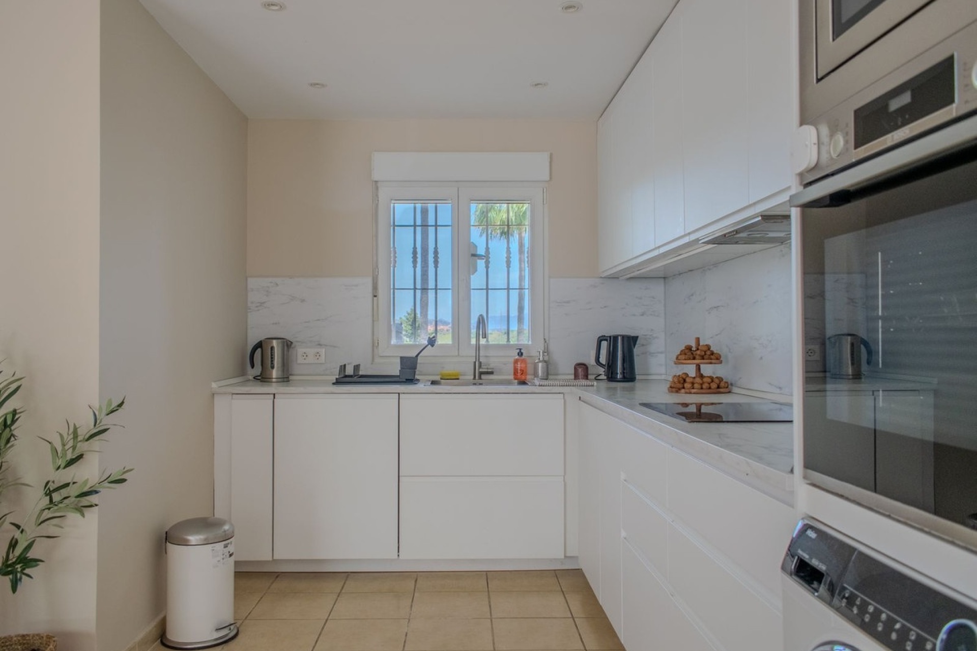 Rynek wtórny - apartment - Estepona - Estepona Centro