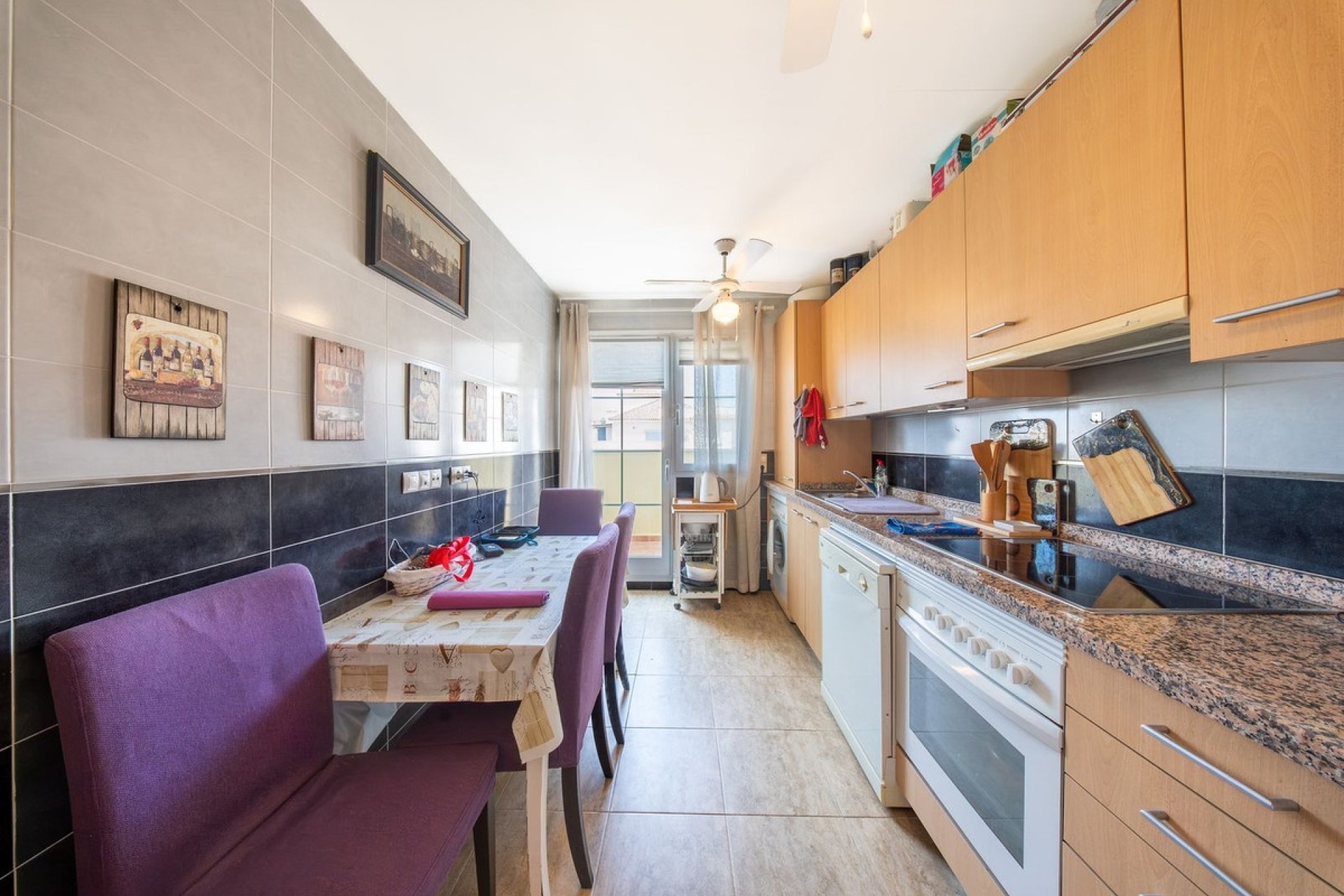 Rynek wtórny - apartment - Estepona - Estepona Centro