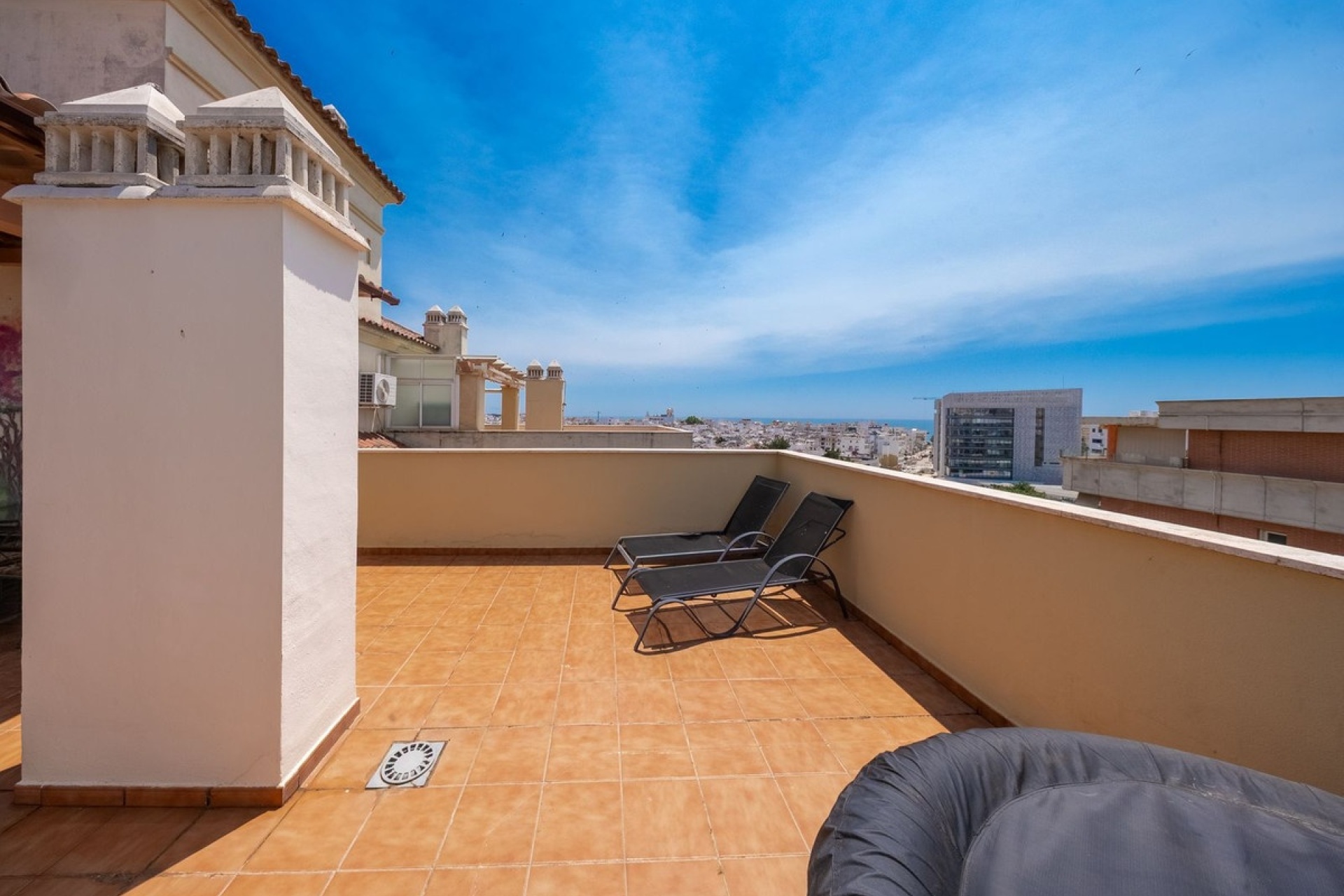 Rynek wtórny - apartment - Estepona - Estepona Centro