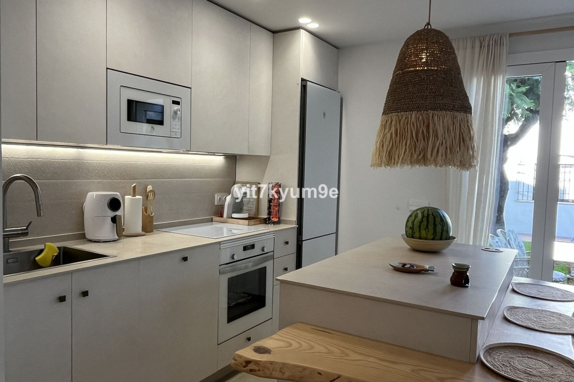 Rynek wtórny - apartment - Estepona - Estepona Centro