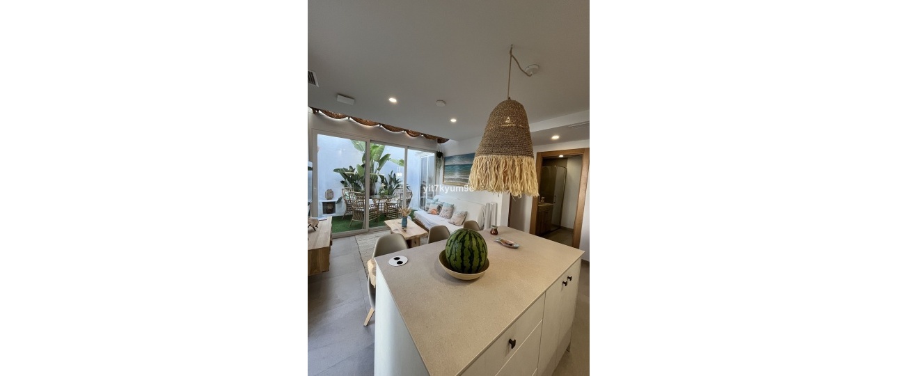Rynek wtórny - apartment - Estepona - Estepona Centro