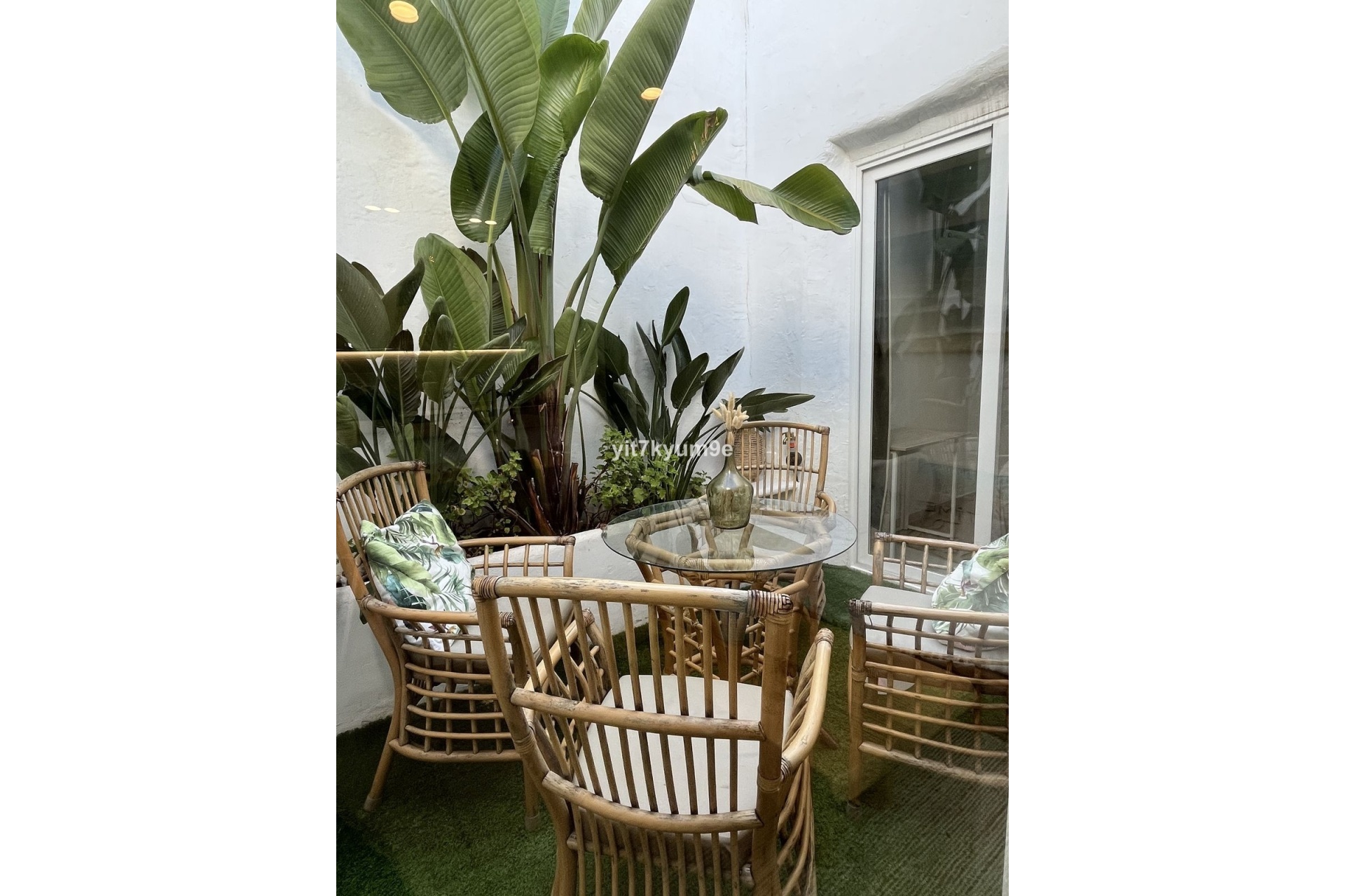 Rynek wtórny - apartment - Estepona - Estepona Centro