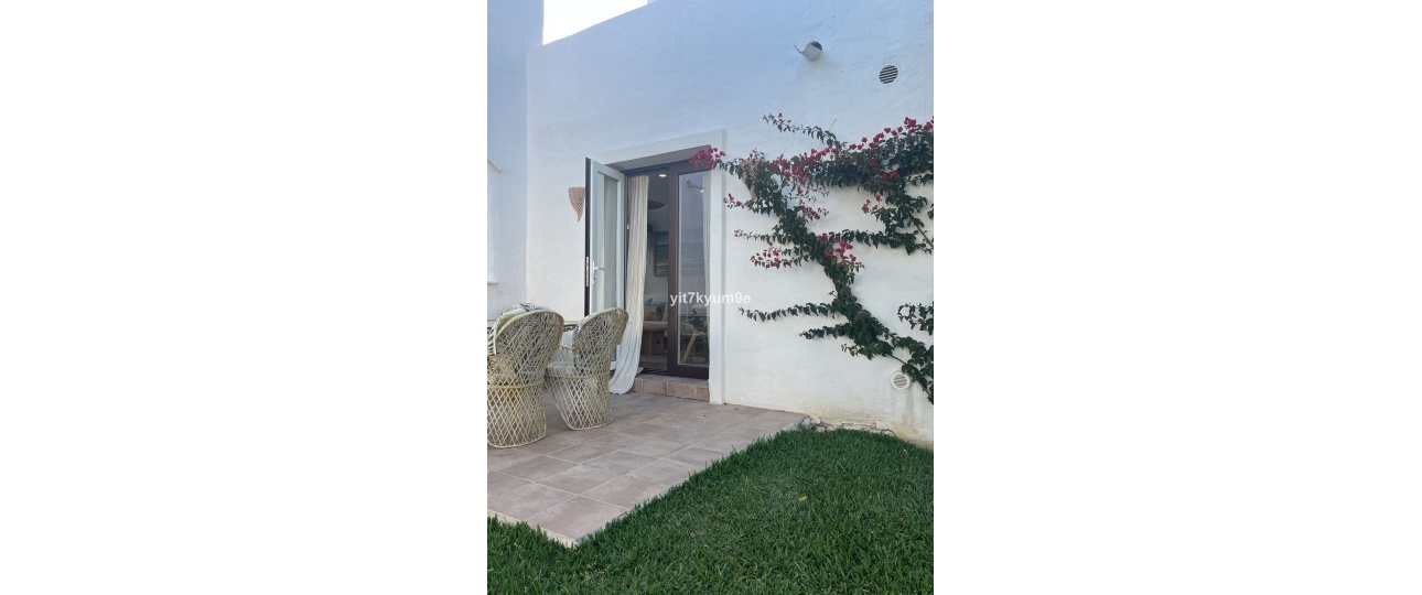 Rynek wtórny - apartment - Estepona - Estepona Centro
