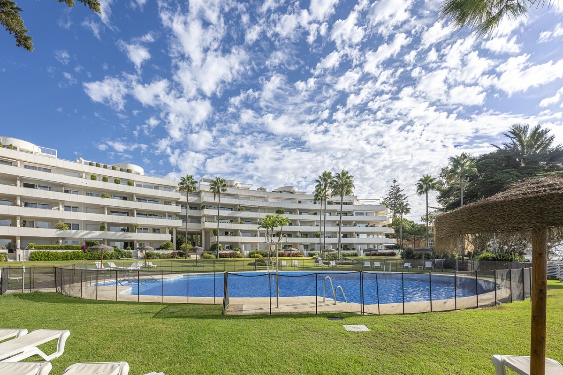 Rynek wtórny - apartment - Estepona - Estepona Centro