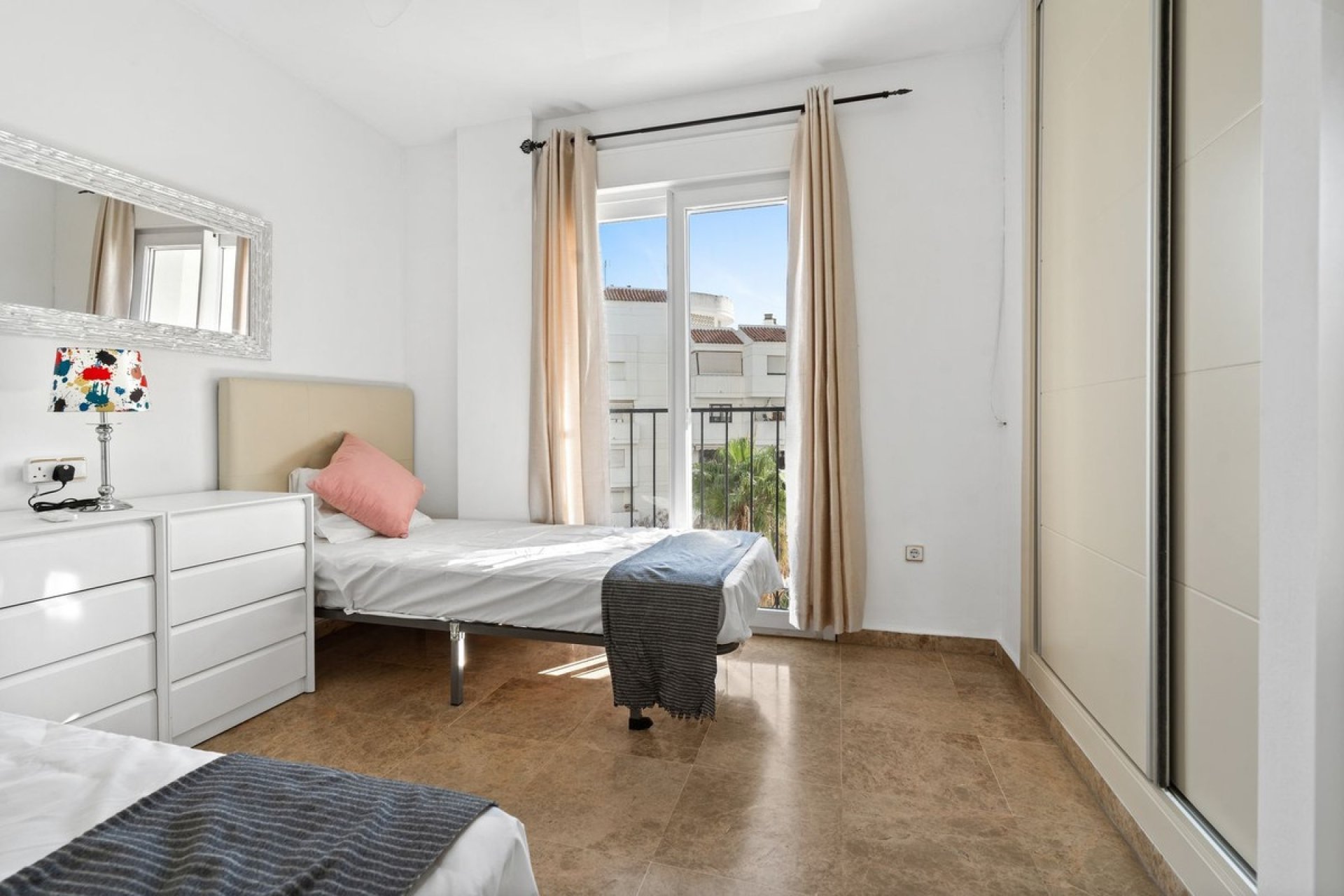Rynek wtórny - apartment - Estepona - Estepona Centro