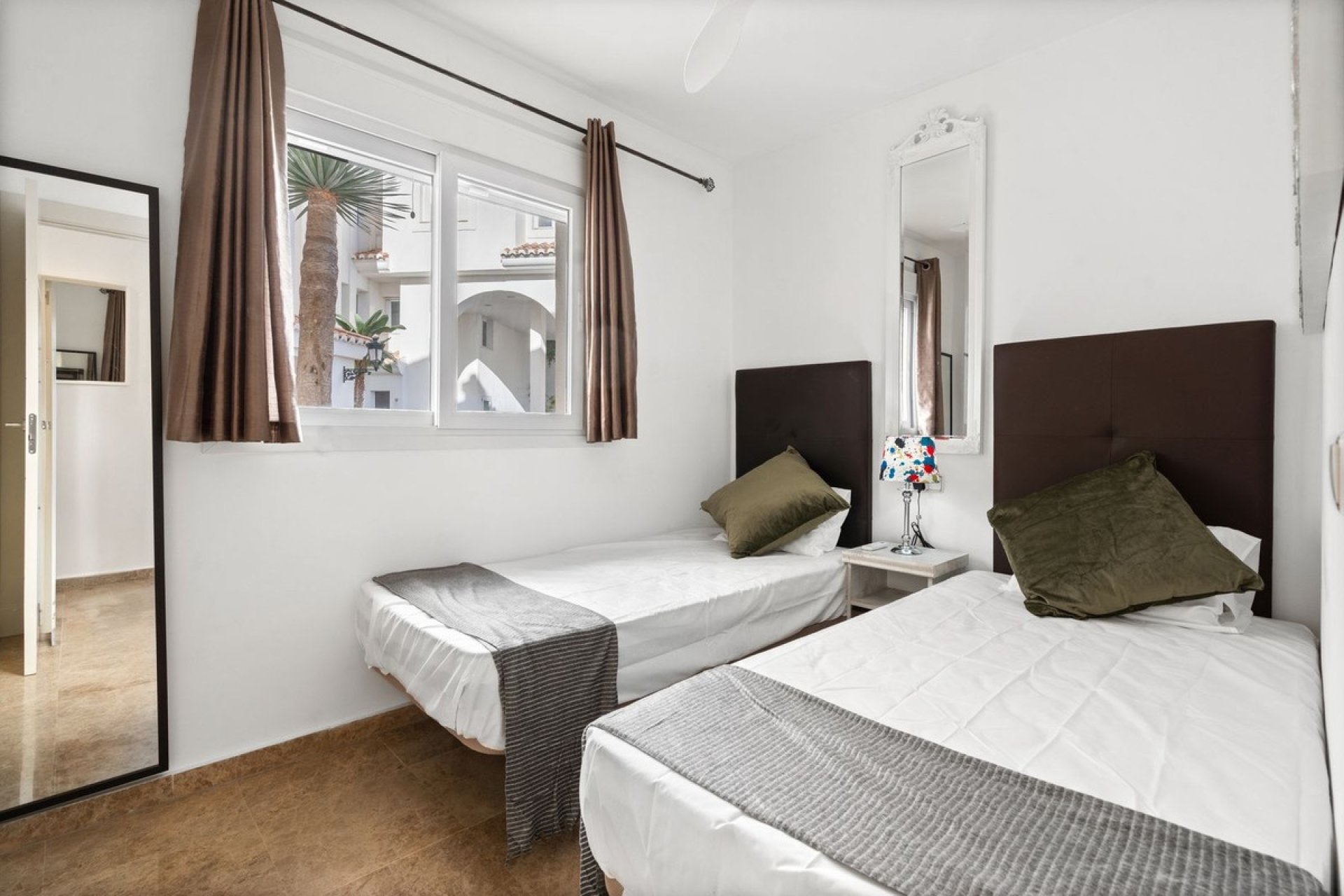 Rynek wtórny - apartment - Estepona - Estepona Centro