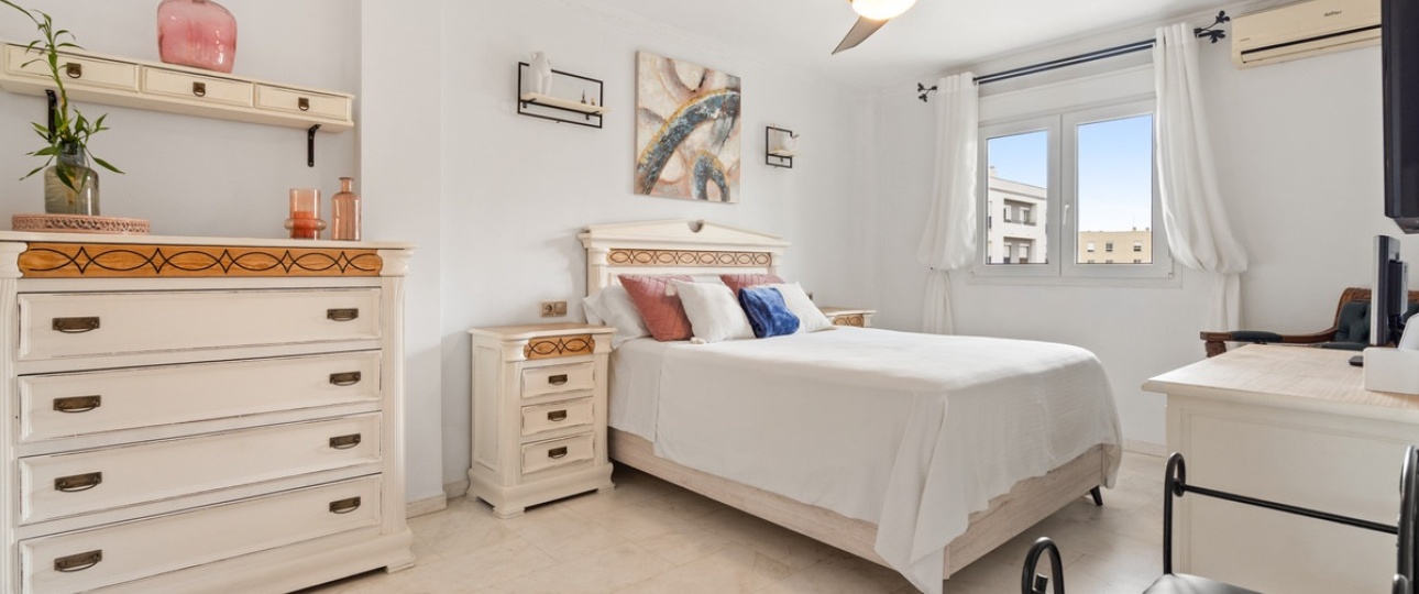 Rynek wtórny - apartment - Estepona - Estepona Centro