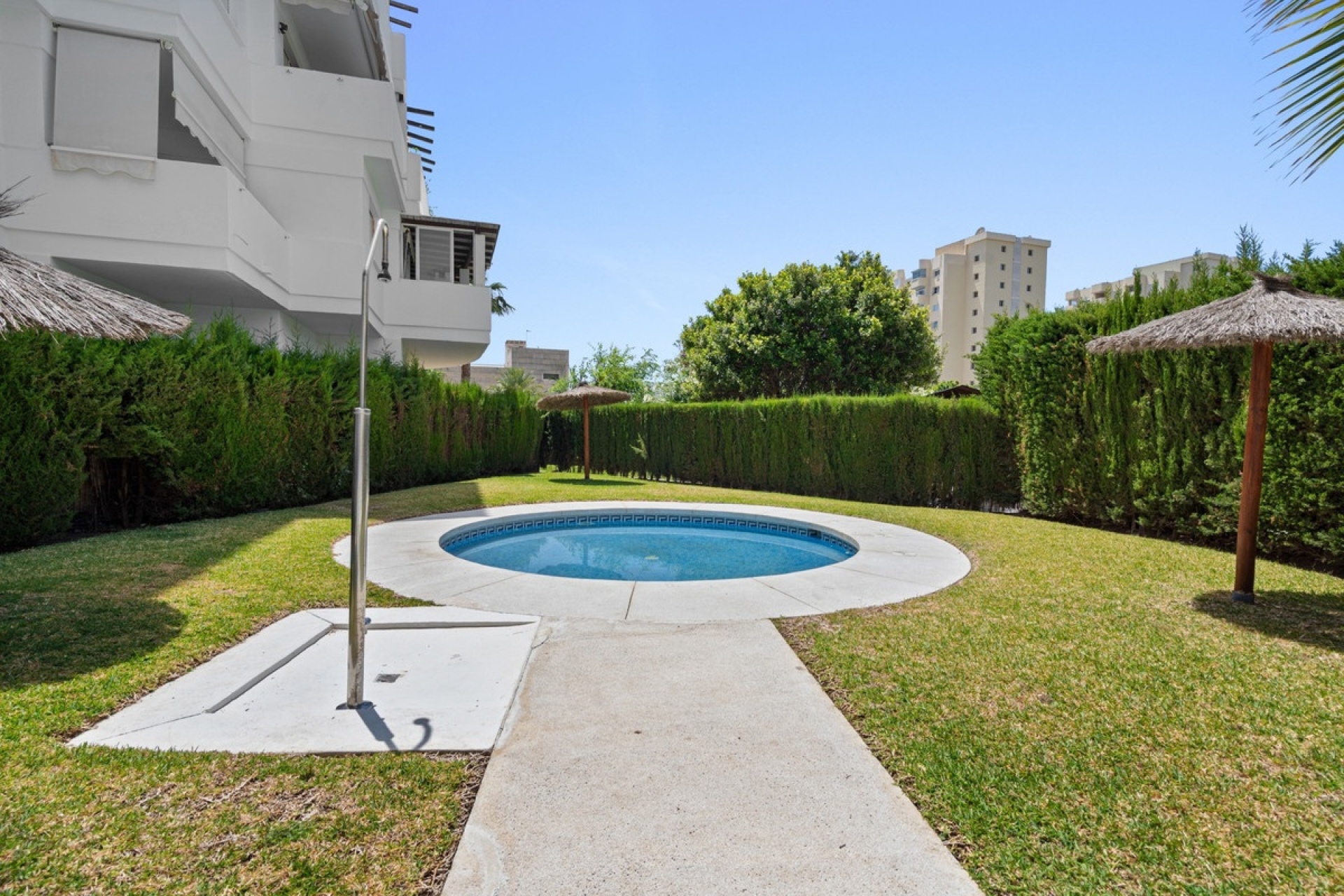 Rynek wtórny - apartment - Estepona - Estepona Centro