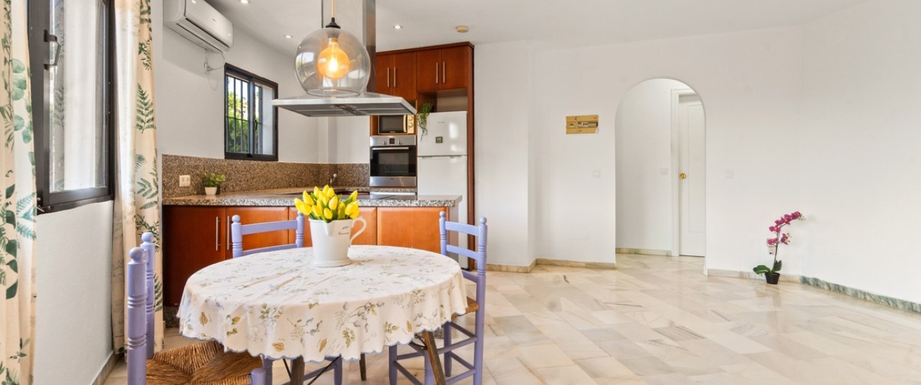 Rynek wtórny - apartment - Estepona - Estepona Centro