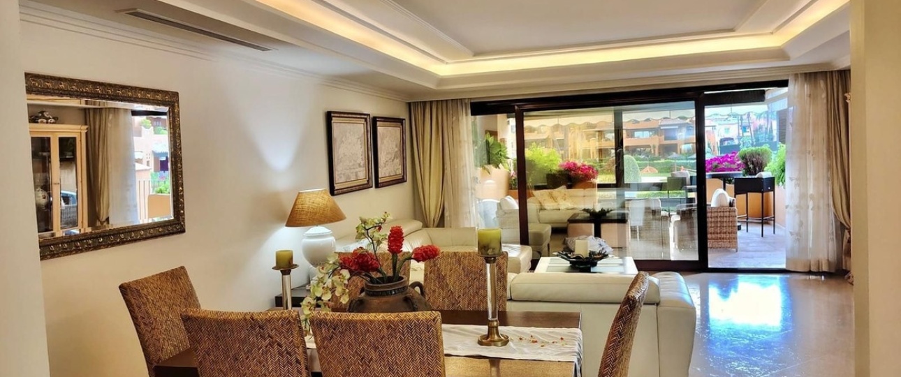 Rynek wtórny - apartment - Estepona - Estepona Centro