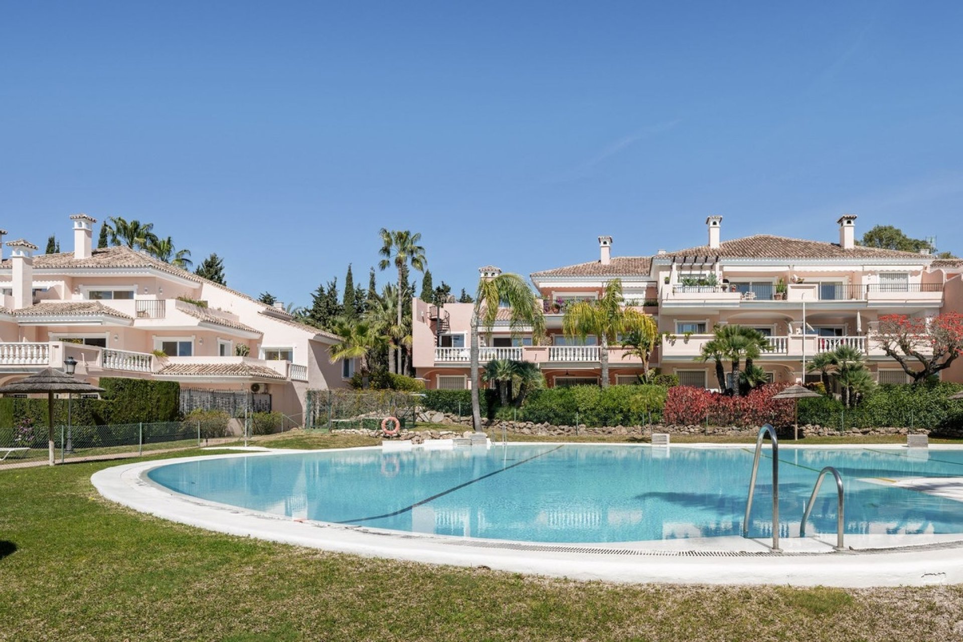 Rynek wtórny - apartment - Estepona - Estepona Centro