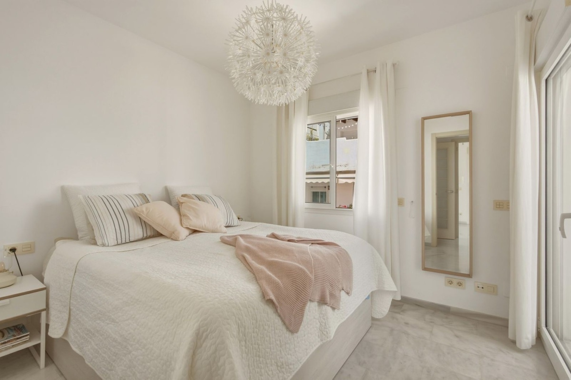 Rynek wtórny - apartment - Estepona - Estepona Centro