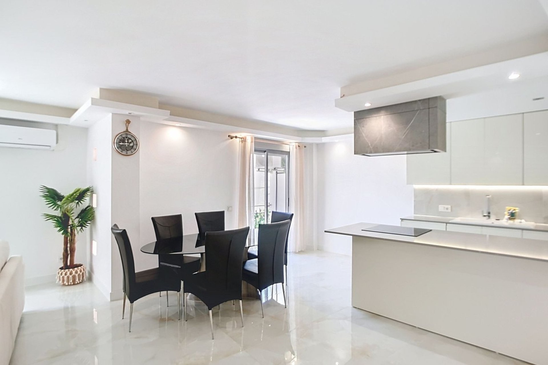 Rynek wtórny - apartment - Estepona - Estepona Centro