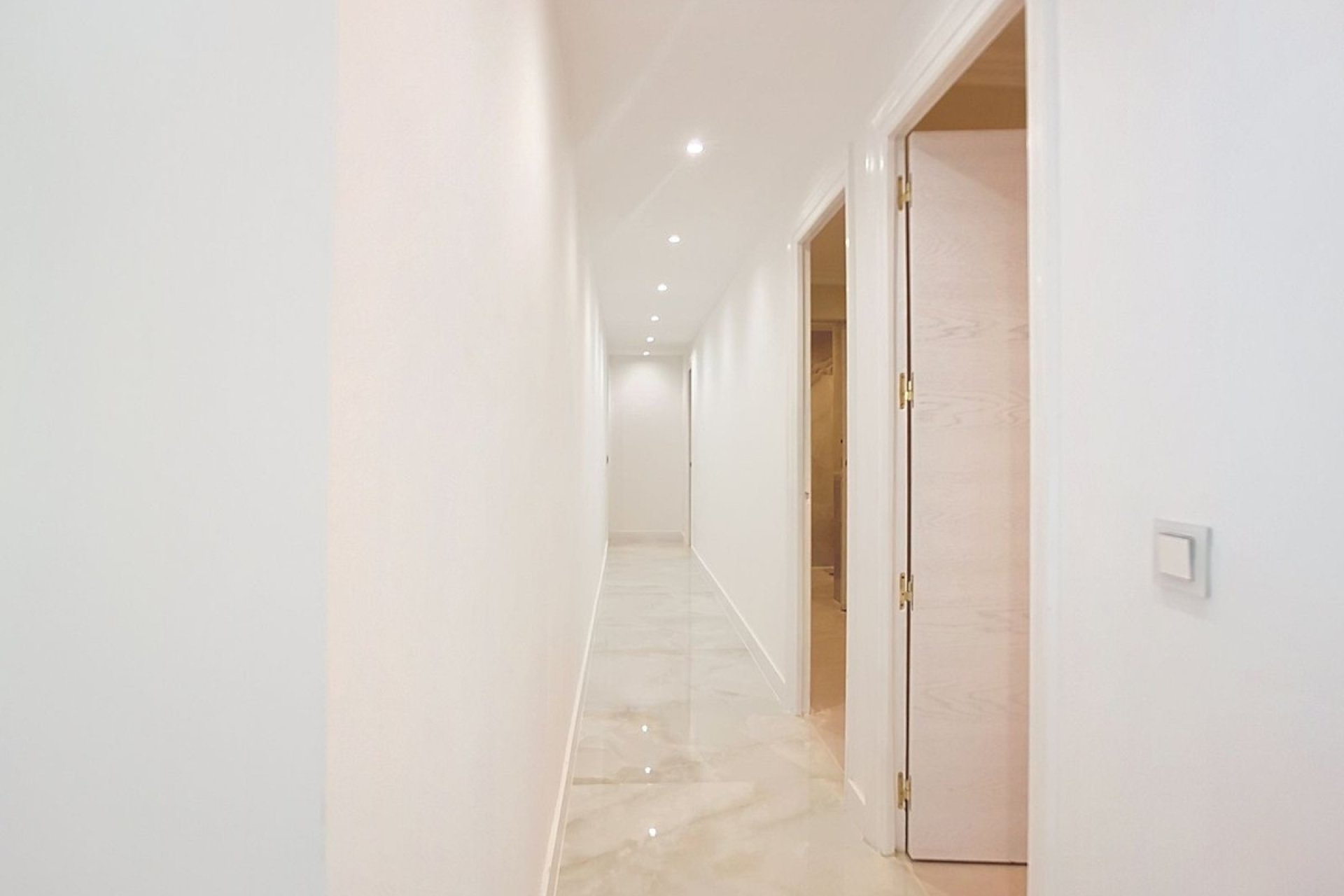 Rynek wtórny - apartment - Estepona - Estepona Centro