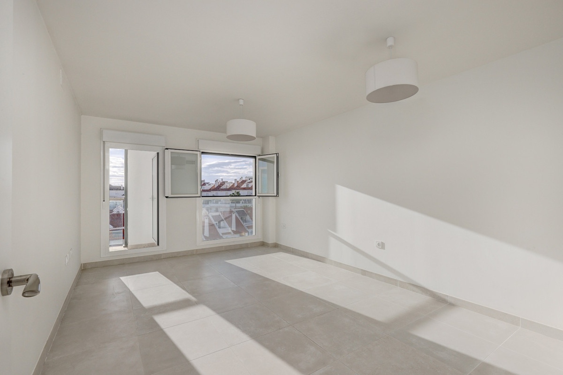Rynek wtórny - apartment - Estepona - Estepona Centro