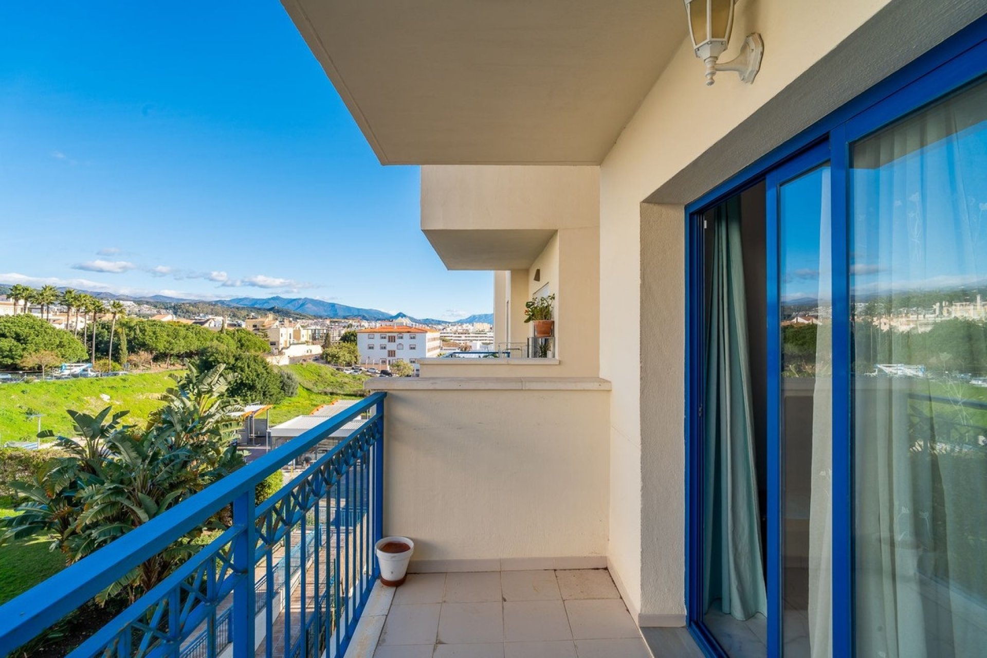 Rynek wtórny - apartment - Estepona - Estepona Centro