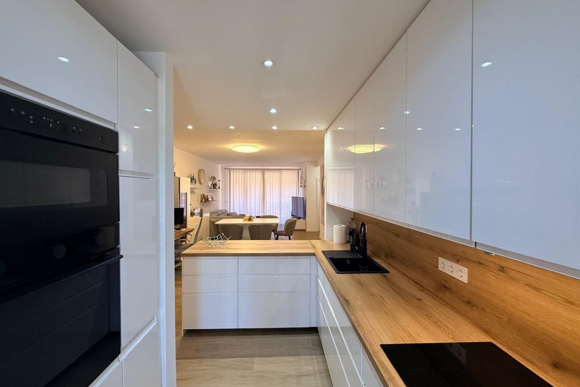 Rynek wtórny - apartment - Estepona - Estepona Centro