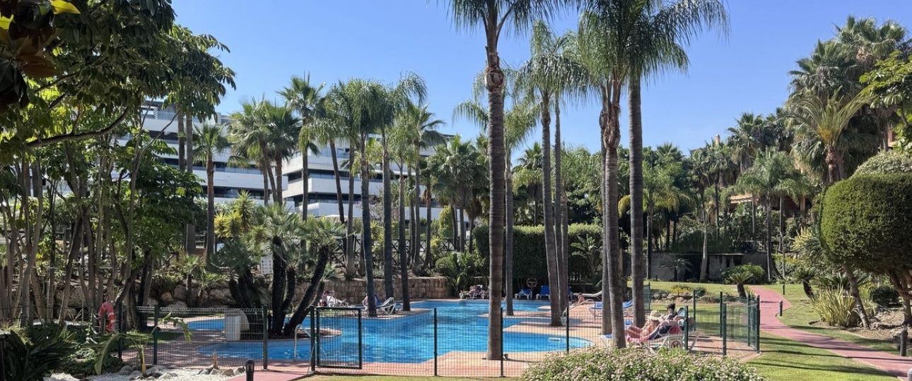 Rynek wtórny - apartment - Estepona - Estepona Centro