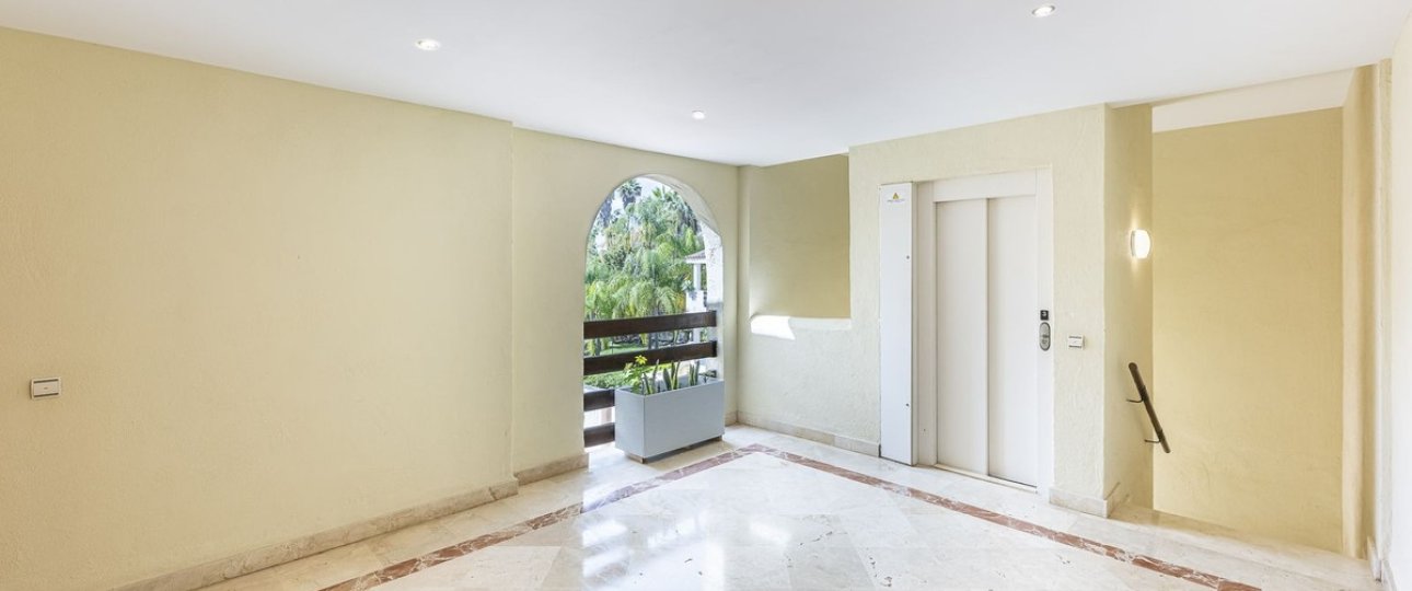 Rynek wtórny - apartment - Estepona - Estepona Centro