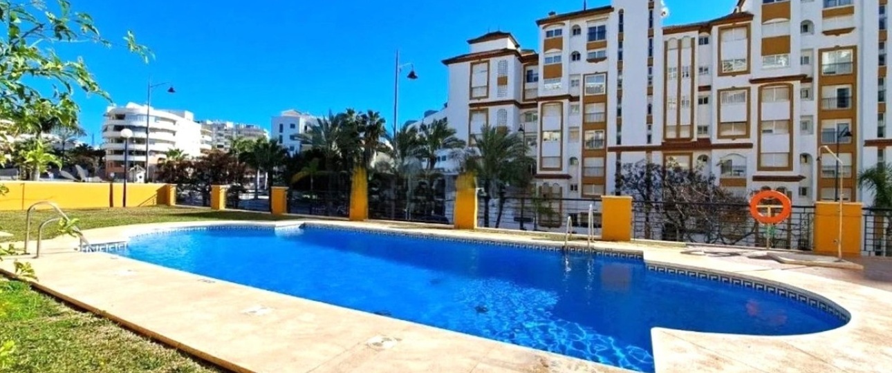 Rynek wtórny - apartment - Estepona - Estepona Centro