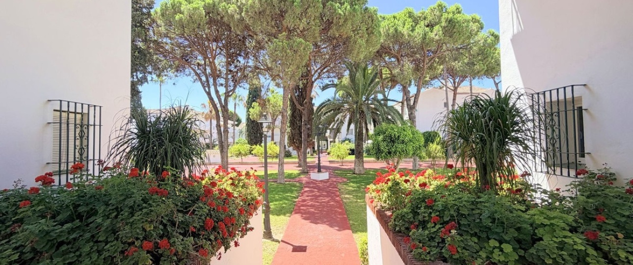 Rynek wtórny - apartment - Estepona - Estepona Centro