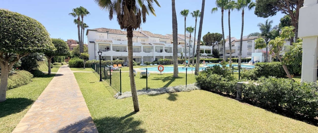 Rynek wtórny - apartment - Estepona - Estepona Centro