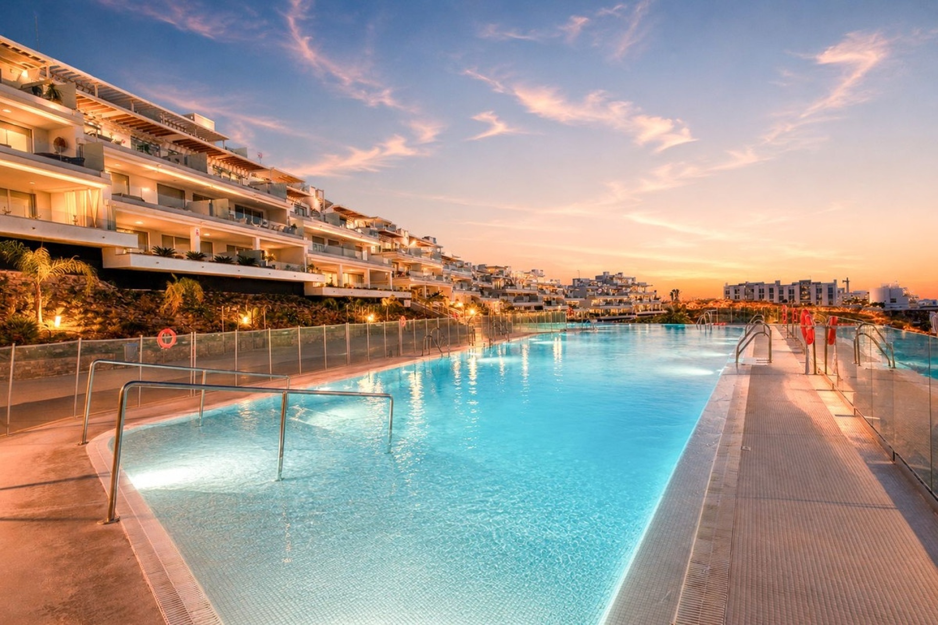 Rynek wtórny - apartment - Estepona - Estepona Centro