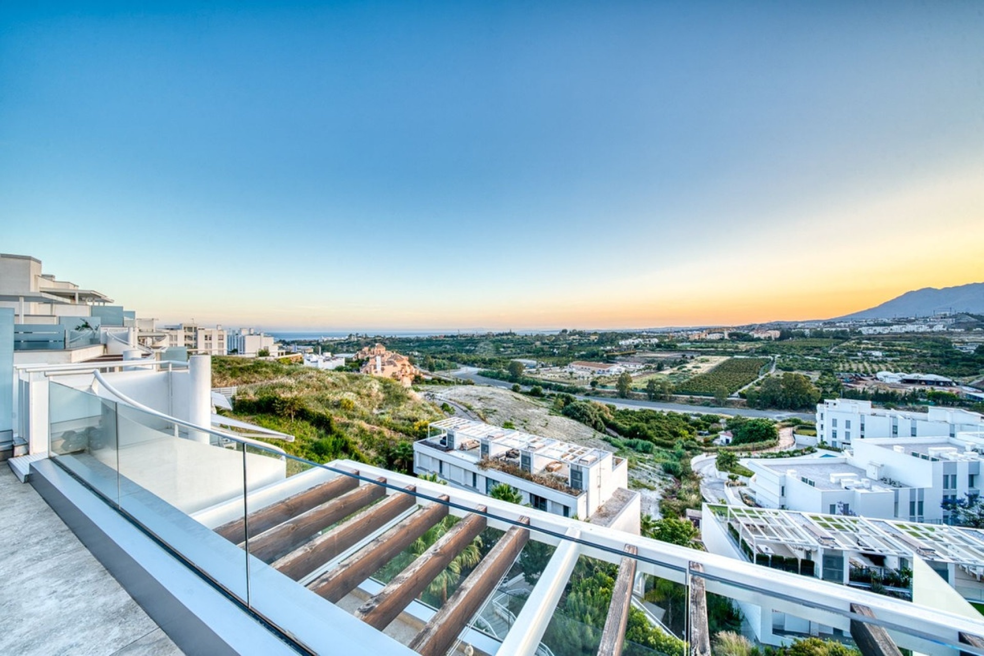 Rynek wtórny - apartment - Estepona - Estepona Centro