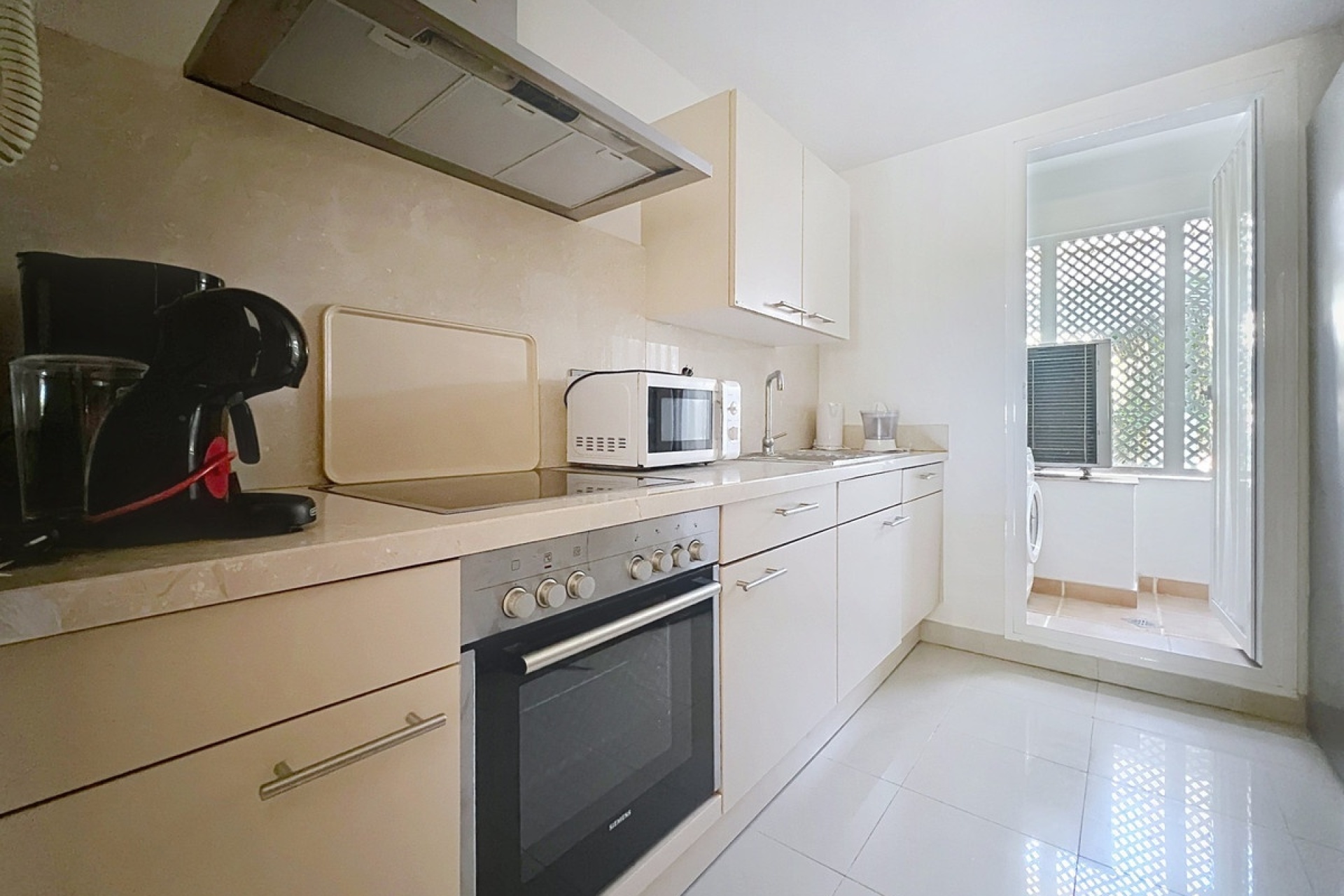 Rynek wtórny - apartment - Estepona - Estepona Centro