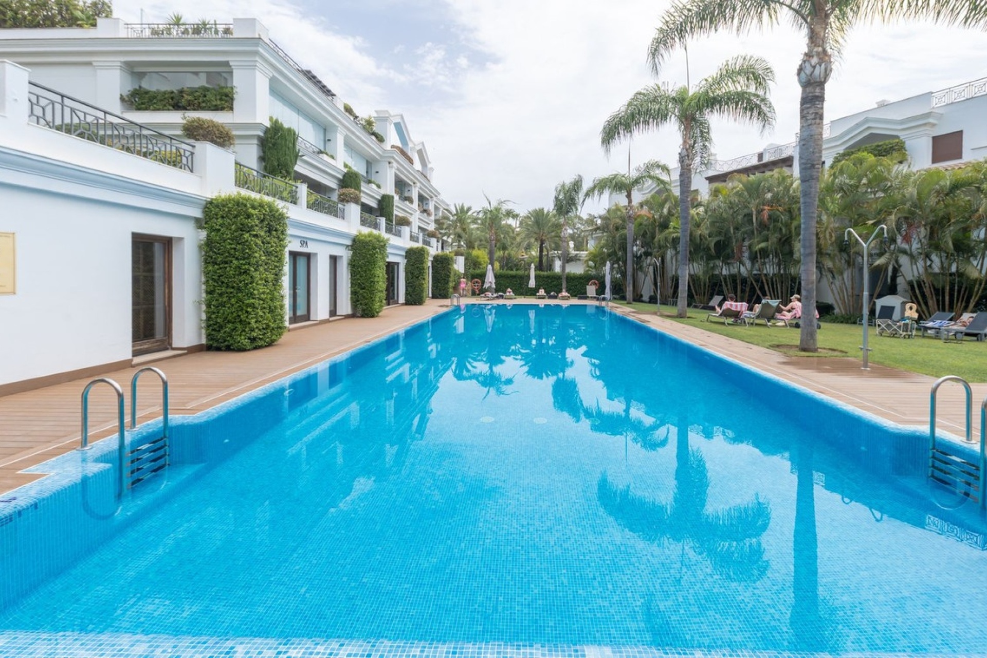 Rynek wtórny - apartment - Estepona - Estepona Centro