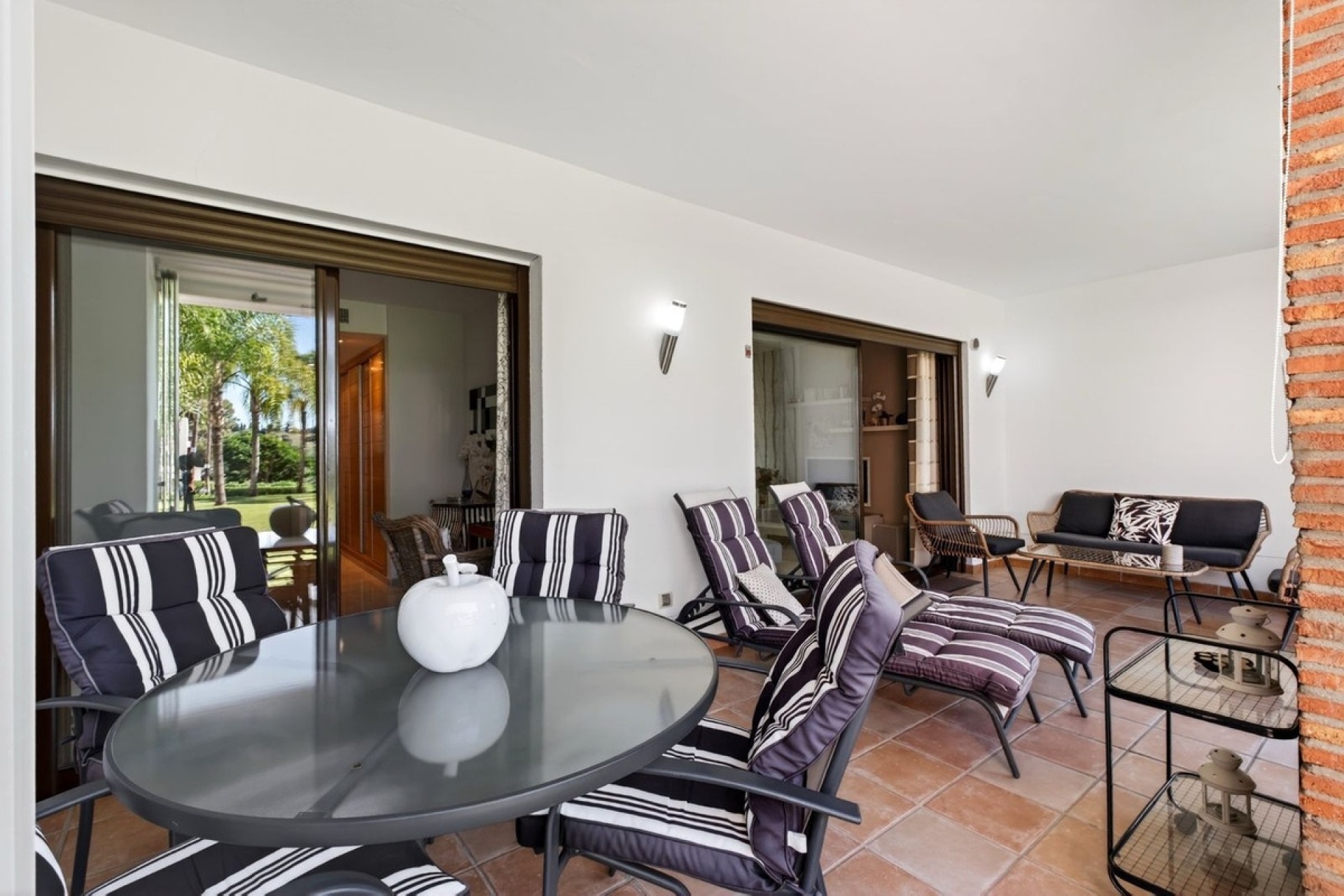 Rynek wtórny - apartment - Estepona - Estepona Centro
