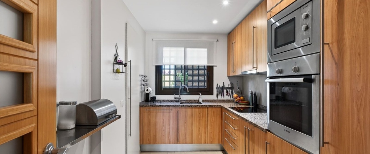 Rynek wtórny - apartment - Estepona - Estepona Centro