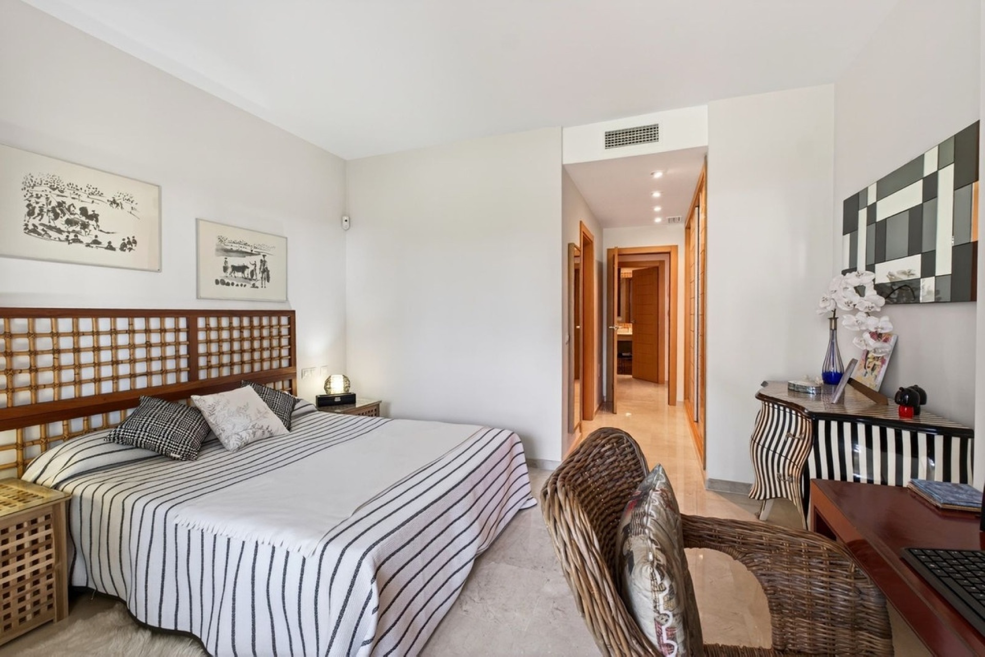 Rynek wtórny - apartment - Estepona - Estepona Centro