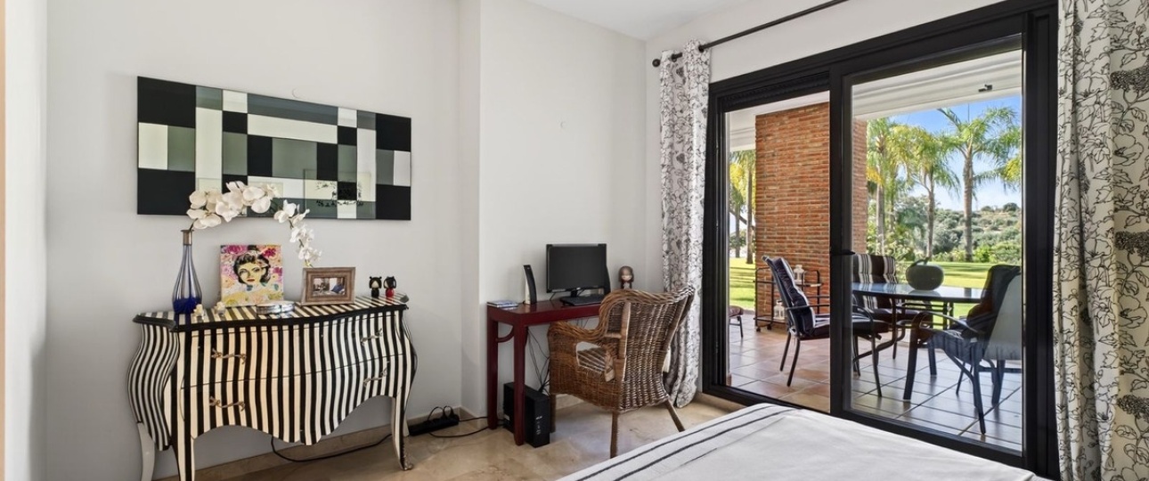 Rynek wtórny - apartment - Estepona - Estepona Centro