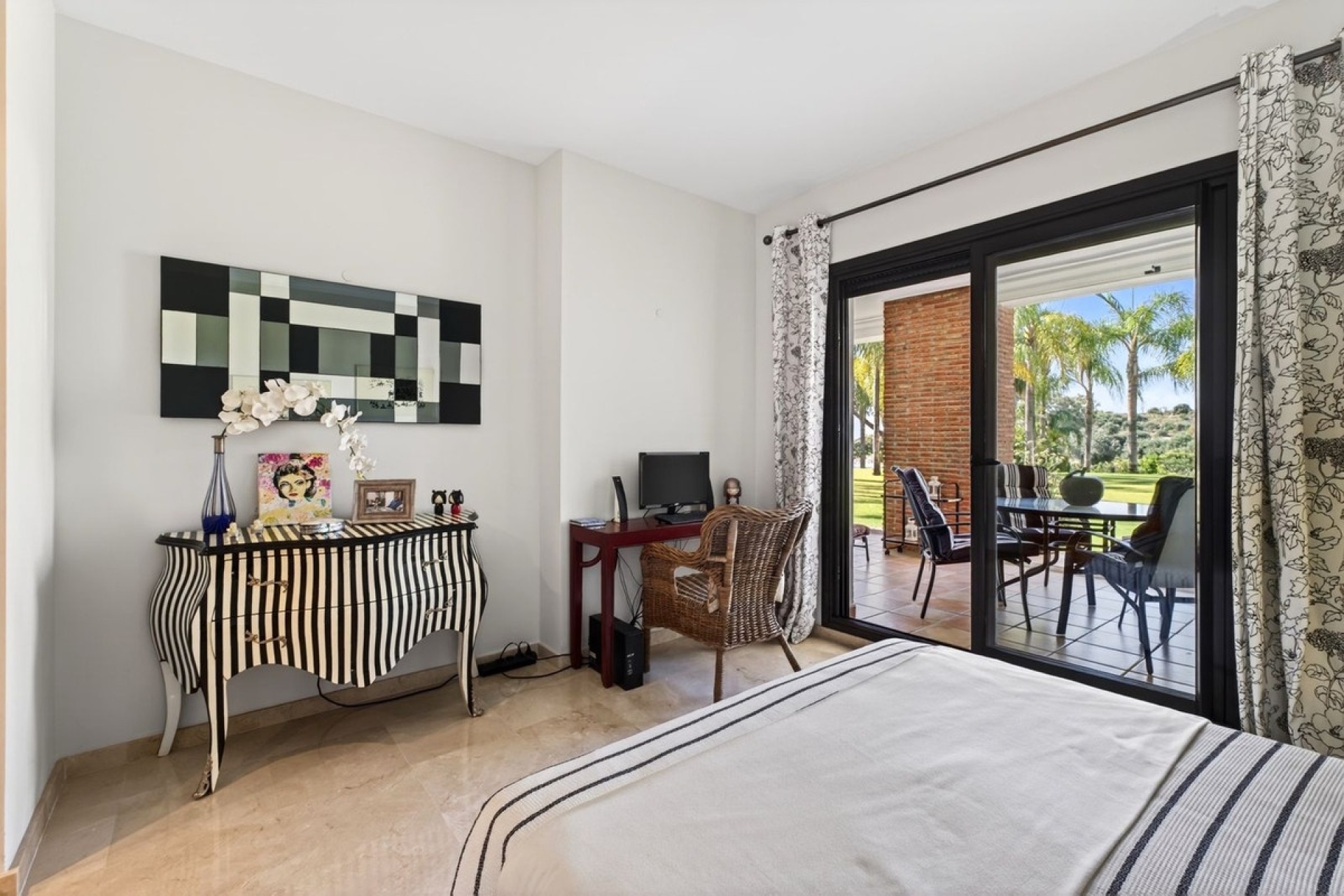 Rynek wtórny - apartment - Estepona - Estepona Centro
