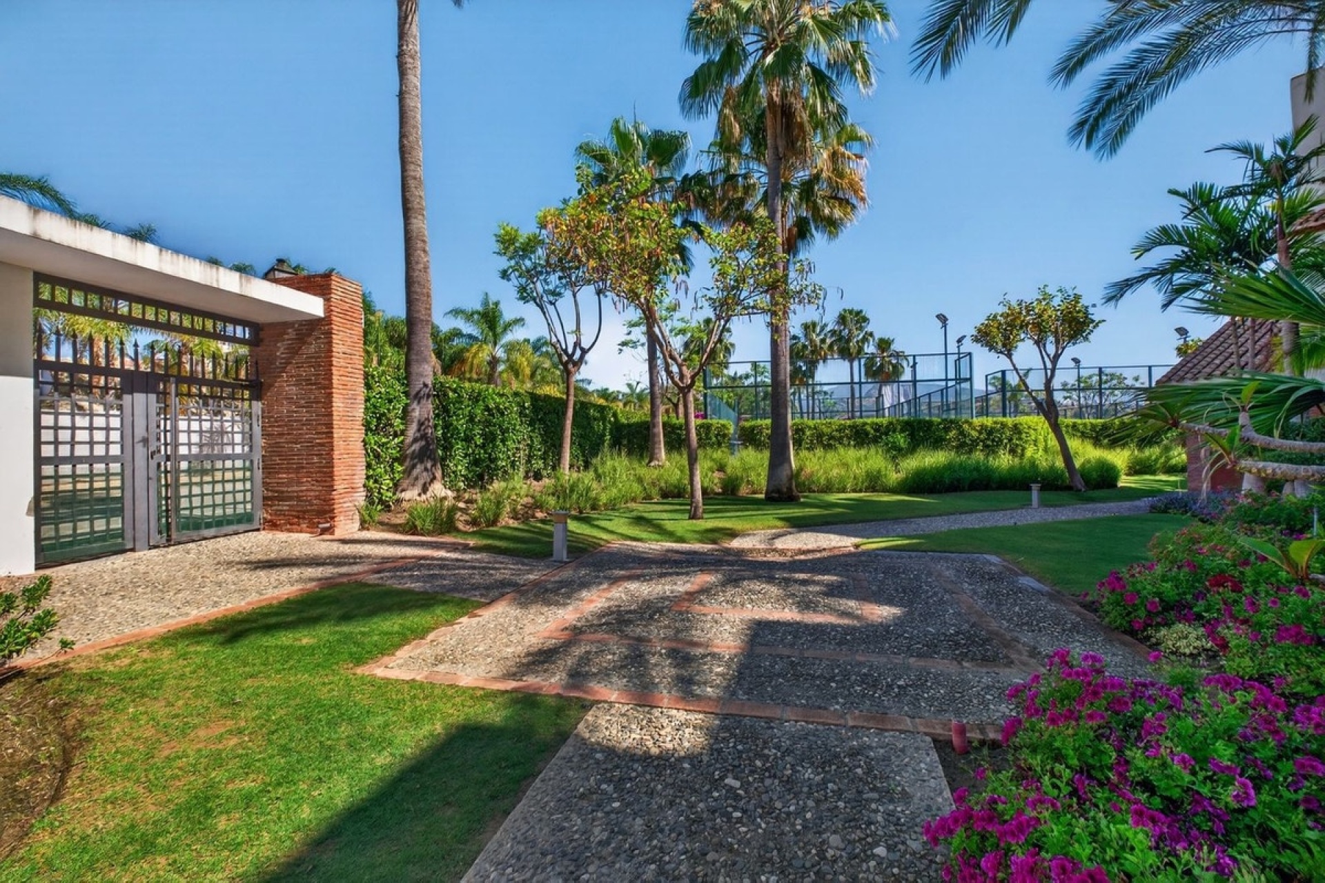 Rynek wtórny - apartment - Estepona - Estepona Centro
