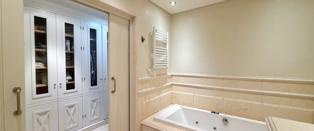 Rynek wtórny - apartment - Estepona - Estepona Centro