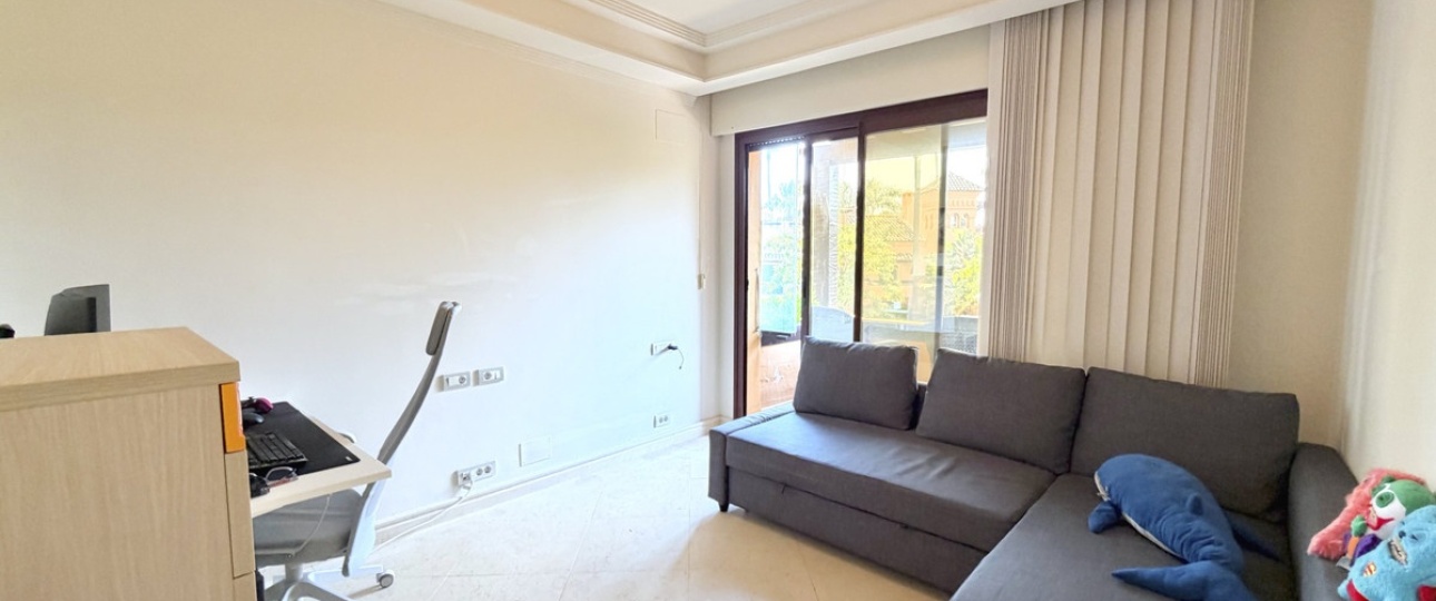 Rynek wtórny - apartment - Estepona - Estepona Centro