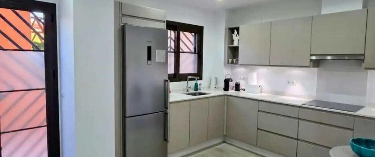 Rynek wtórny - apartment - Estepona - Estepona Centro