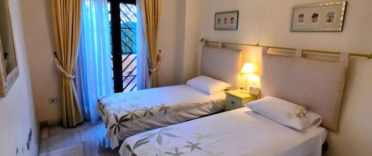 Rynek wtórny - apartment - Estepona - Estepona Centro