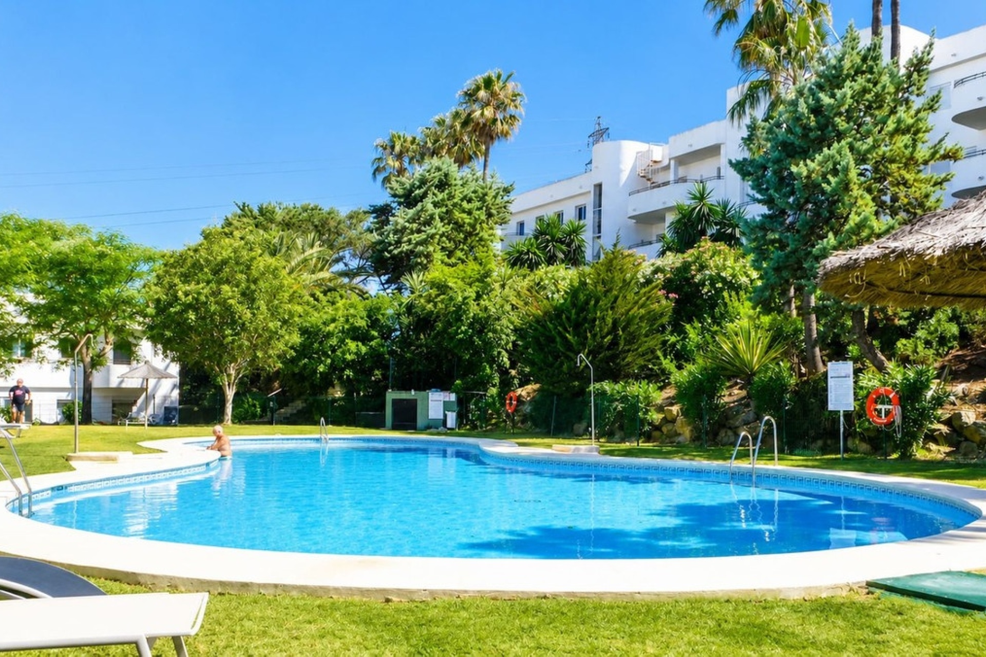 Rynek wtórny - apartment - Estepona - Estepona Centro