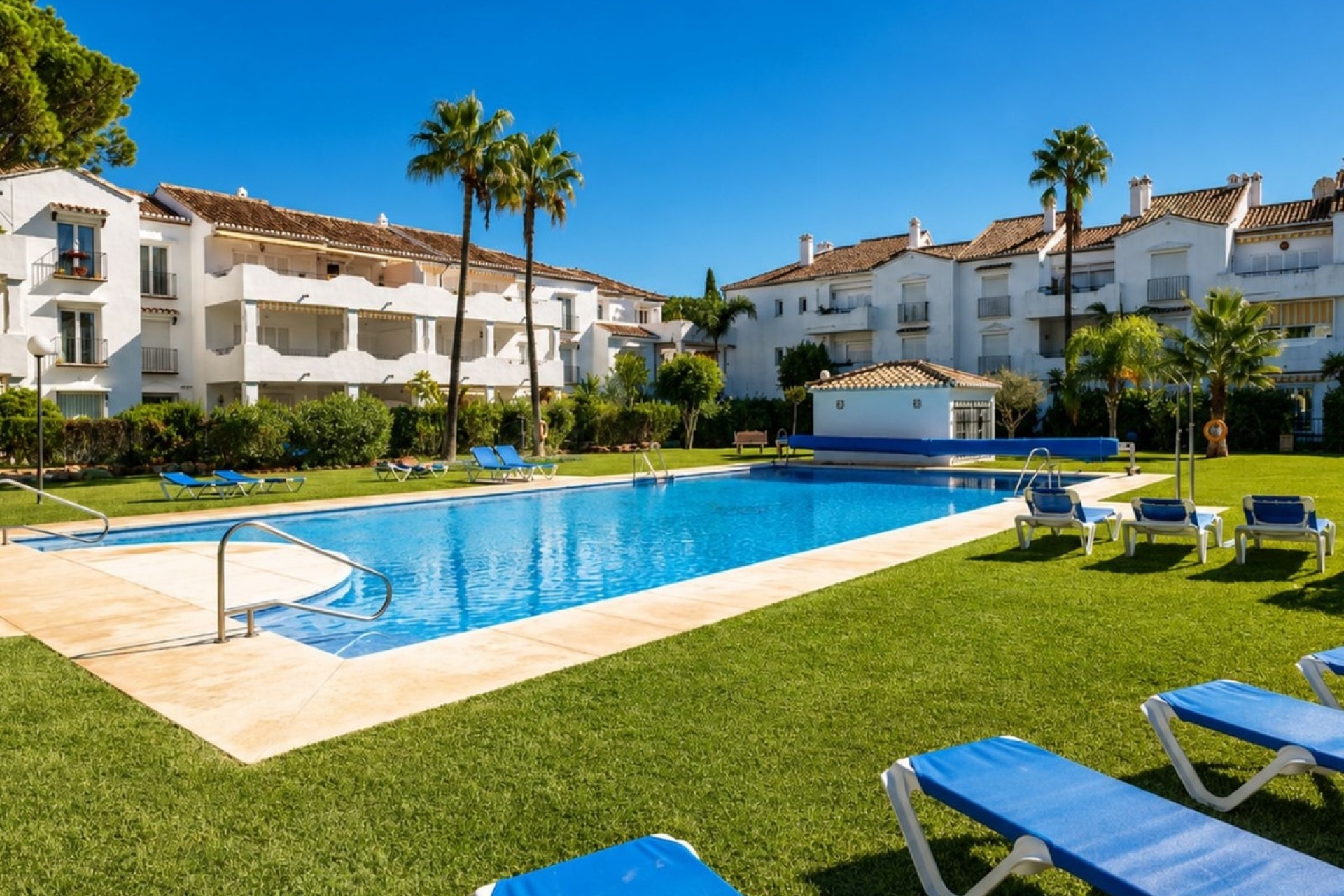 Rynek wtórny - apartment - Estepona - Estepona Centro